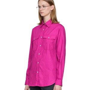 White Button-Up Shirt with Collar in Pink
